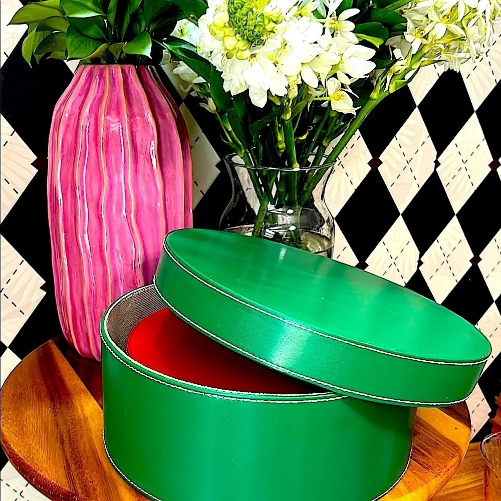 Nesting Leather Boxes Set of 2 – Red & Green – Cylindrical Storage -‎ Large
